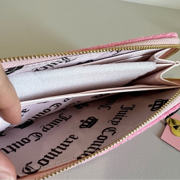 Juicy Couture Pink Diamond “Lovers Club” Large Wallet - Picture 6 of 6